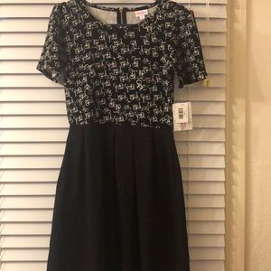 LuLaRoe NWT Amelia Dress Sz M
